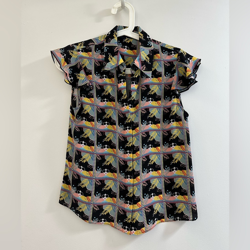 Alice + Olivia Multicolor Graphic Short Sleeve Shirt